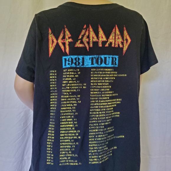 Def Leppard T-Shirt - Picture 2 of 8